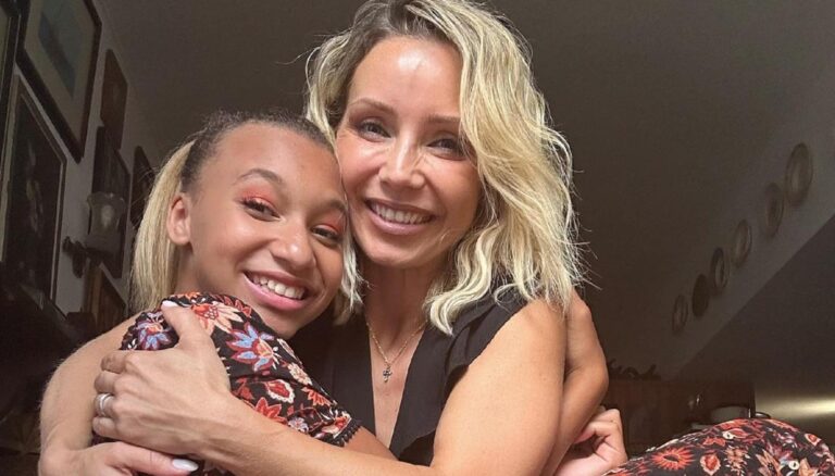 Luciana Abreu separada da filha